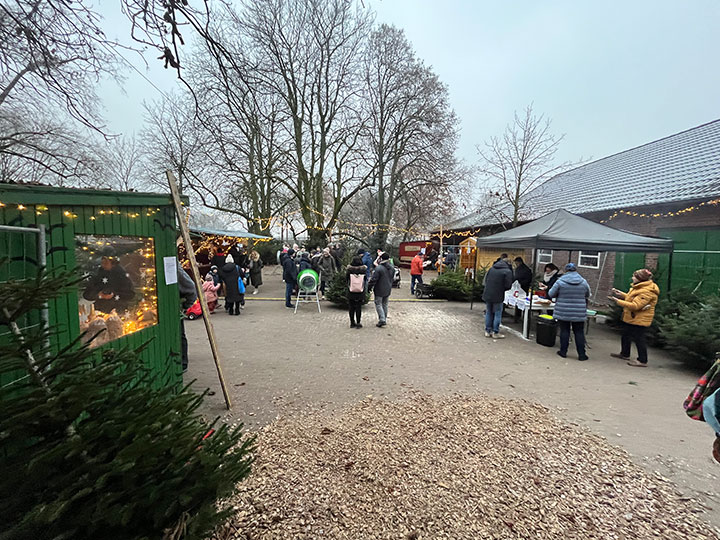 Hof Weihnachtsmarkt auf Linderskamp's Hof in Saerbeck